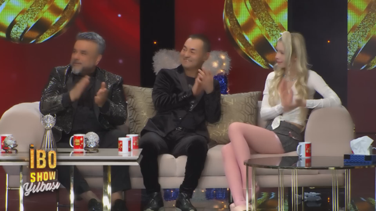 İbo Show Yılbaşı Özel programında kullanılan filtre izleyicileri şok etti!