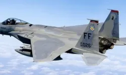 ABD'nin "Yenilmez" lakaplı savaş uçağı vuruldu!