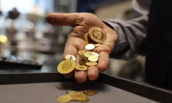 Altın resmen çakıldı: Analistler uyarıyor!