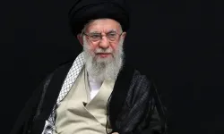 İran doğruladı: Hamaney öldürüldü!