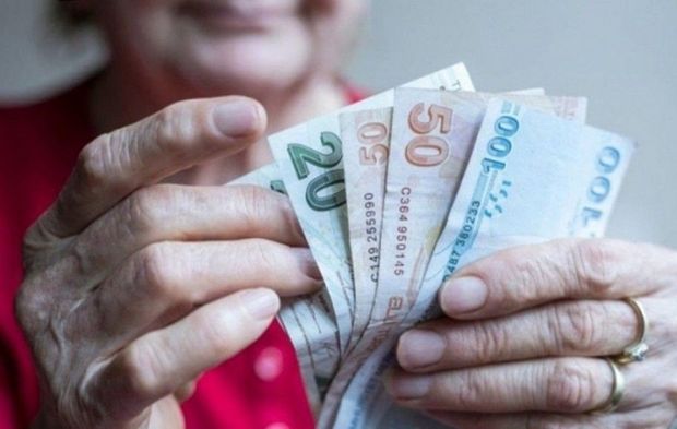 En düşük emekli maaşı anketi!