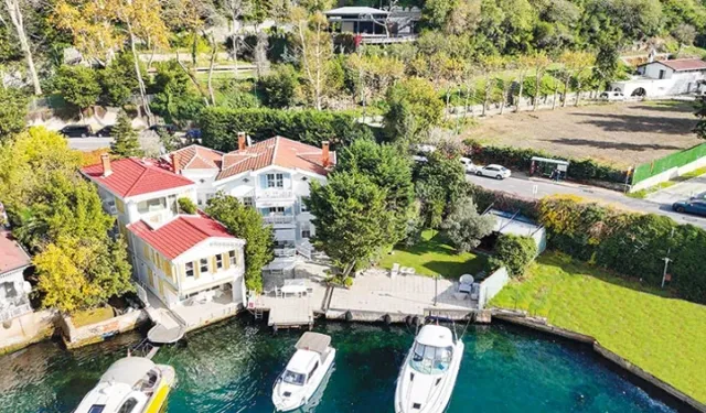 Dizilerin gözde yalısı satılıyor!