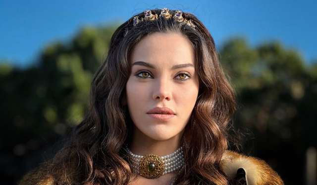 Tuvana Türkay hastanelik oldu